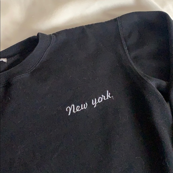 Kendall and Kylie cropped crew neck sweater - Picture 2 of 2